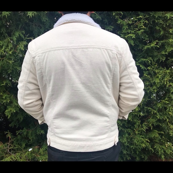 Women’s faux sherpa corduroy jacket size L - Picture 3 of 4